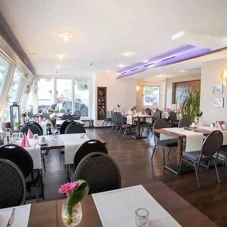 Loft Hotell 3*