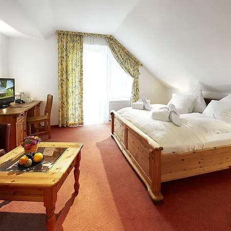 Loft Hotel 3*